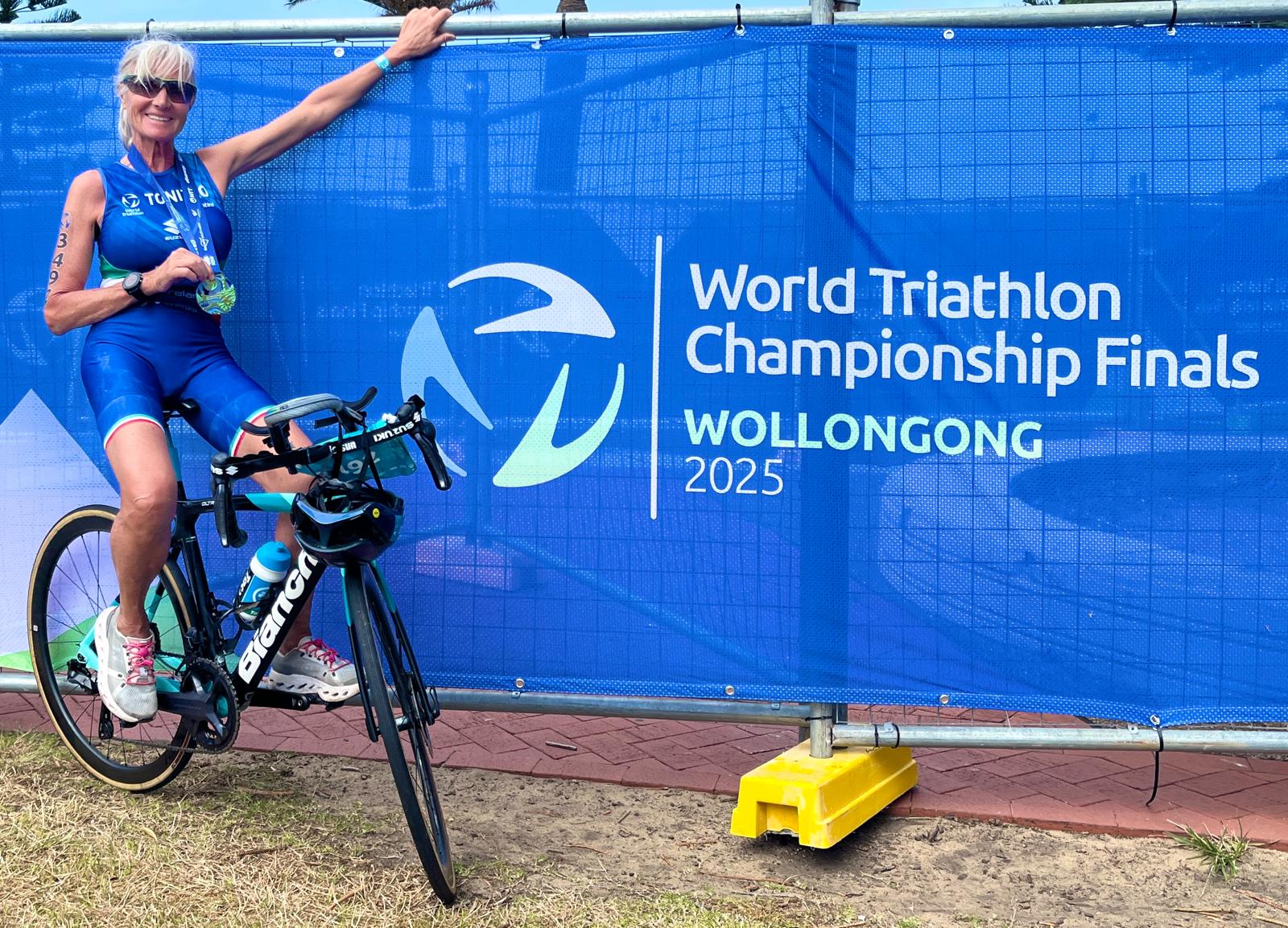 Fiamme Cremisi Nicoletta Tonizzo: confermata Campionessa Italiana e protagonista ai Mondiali di Triathlon